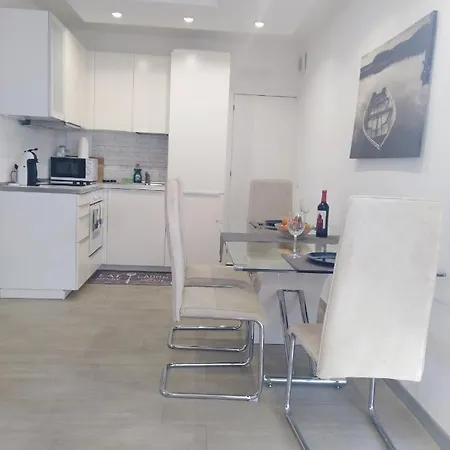 Апартаменты Casa Max Tenerife Ла-Марета